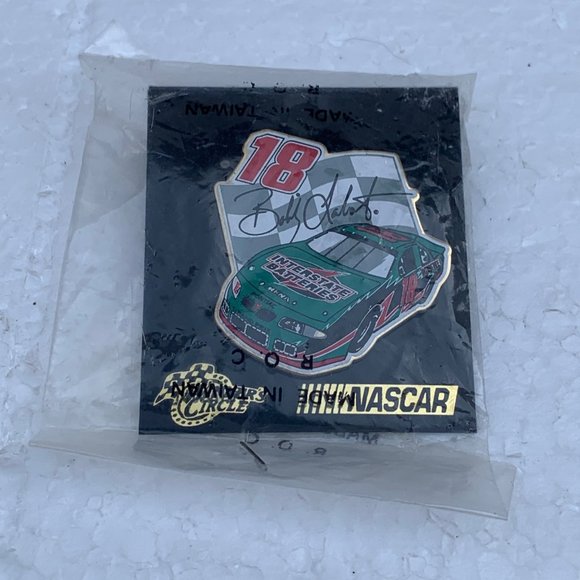 NASCAR Bobby Labonte 18 Interstate Batteries Winners Circle Lapel Pin From 2002 - Picture 4 of 4